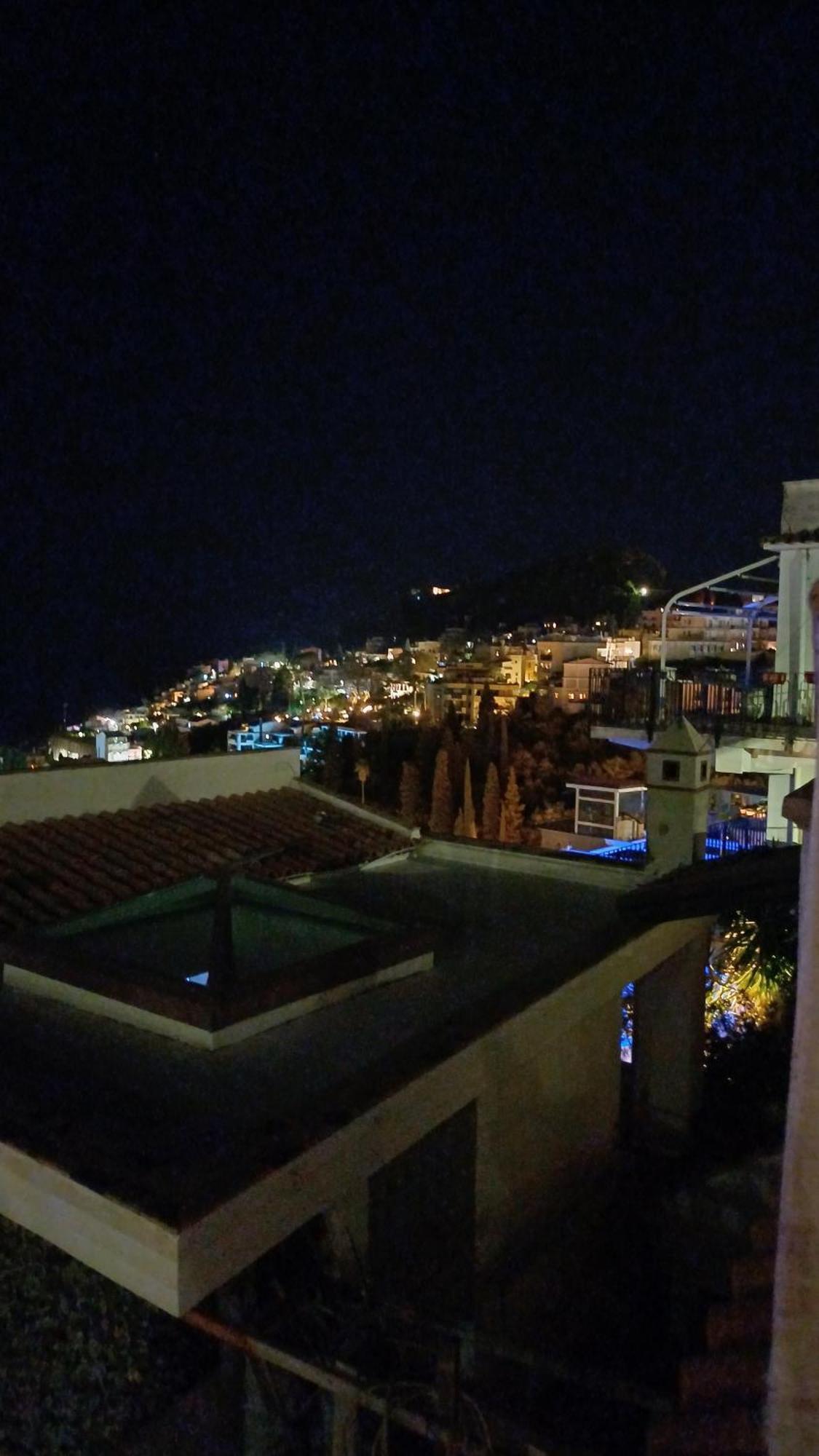 Il Melograno Apartment تاورمينا المظهر الخارجي الصورة