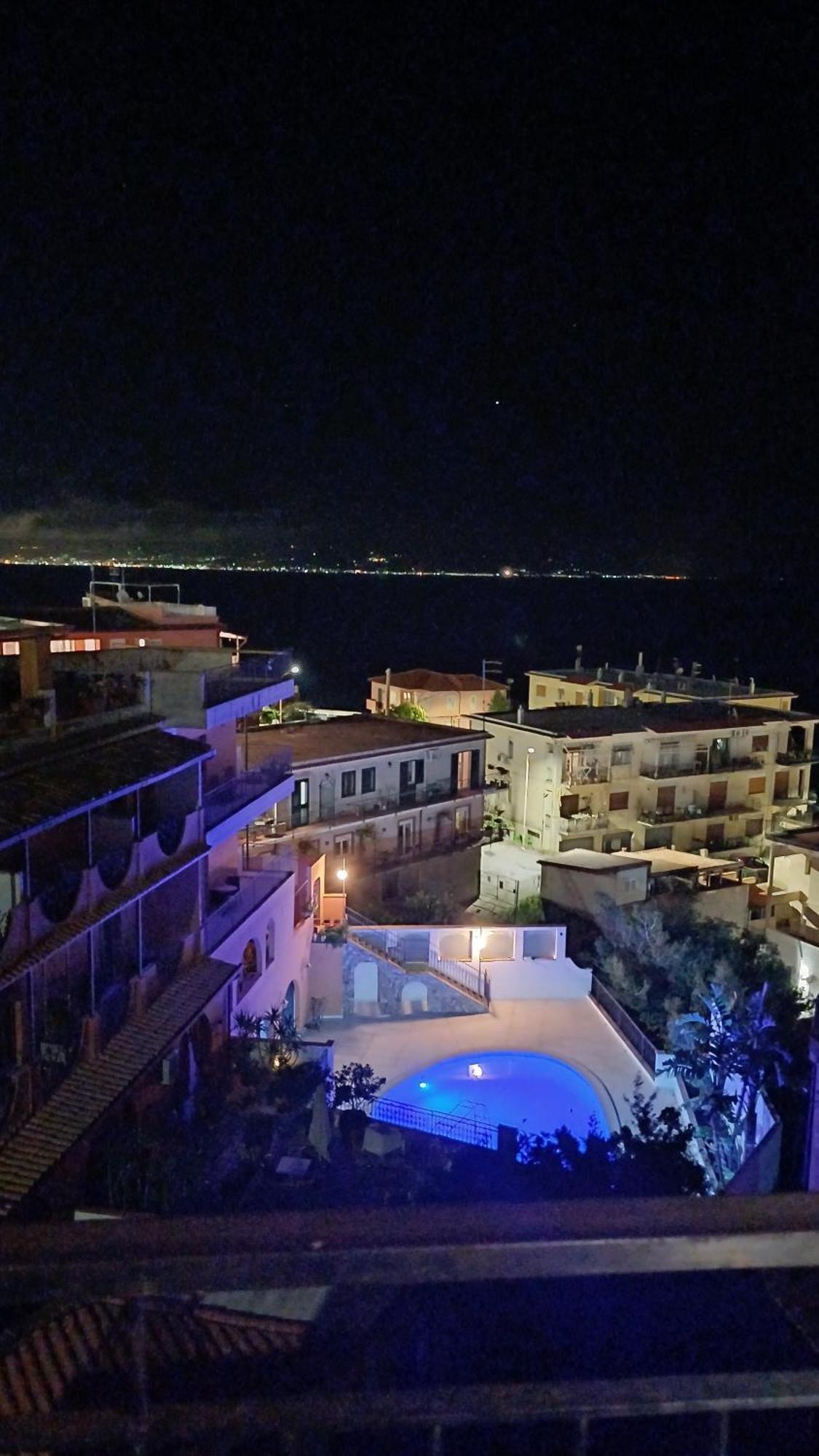Il Melograno Apartment تاورمينا المظهر الخارجي الصورة