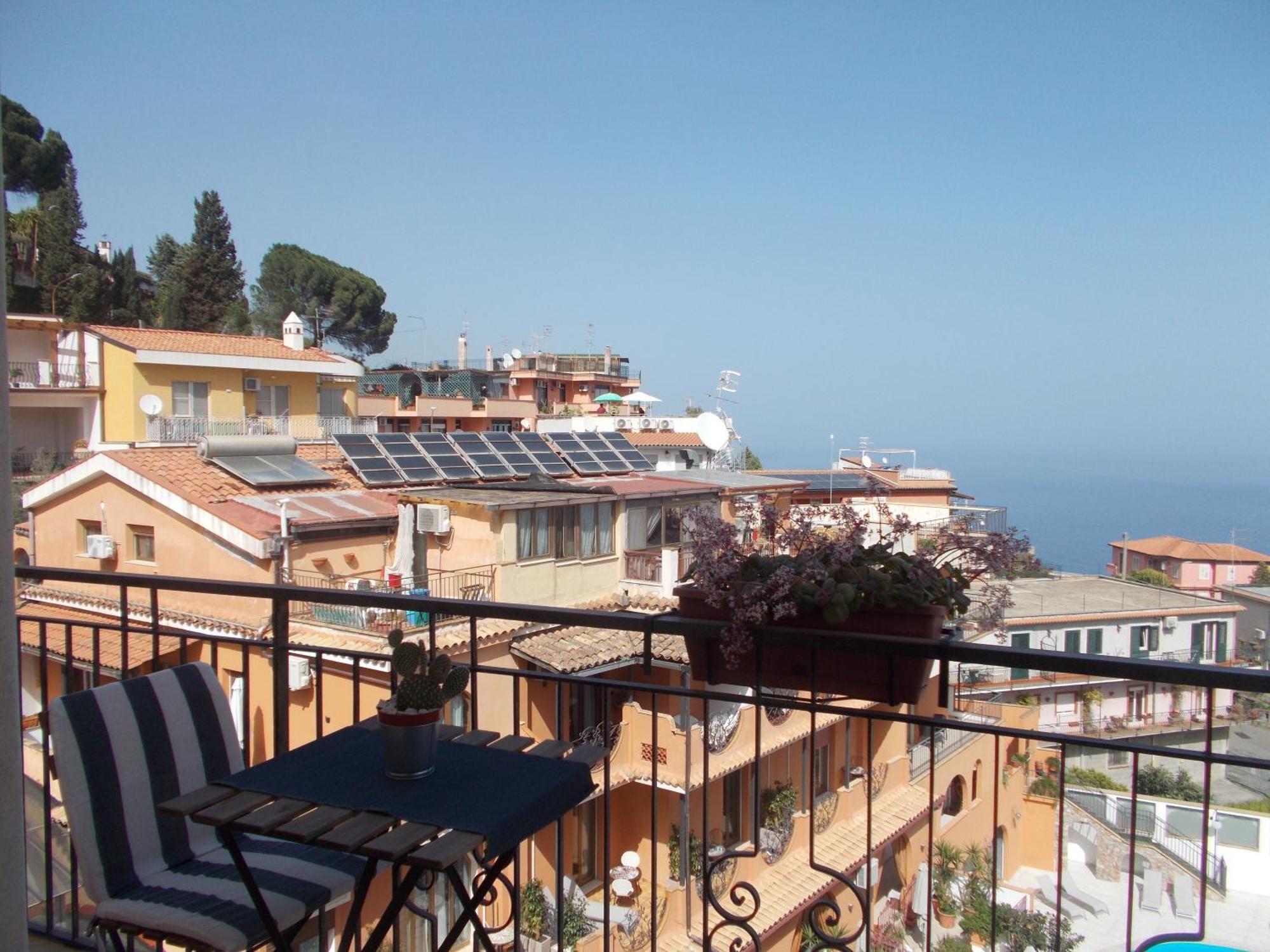 Il Melograno Apartment تاورمينا المظهر الخارجي الصورة